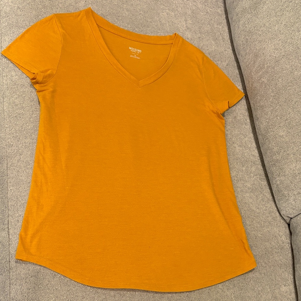 Mossimo Supply Co. Amber V-Neck Short Sleeve Top